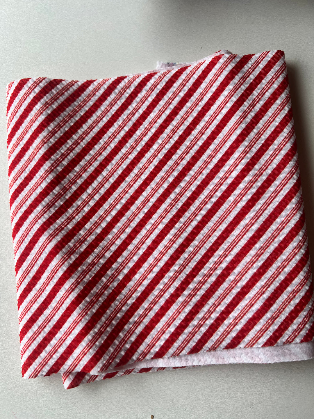 Bullet 7"x60" Red Candy Cane